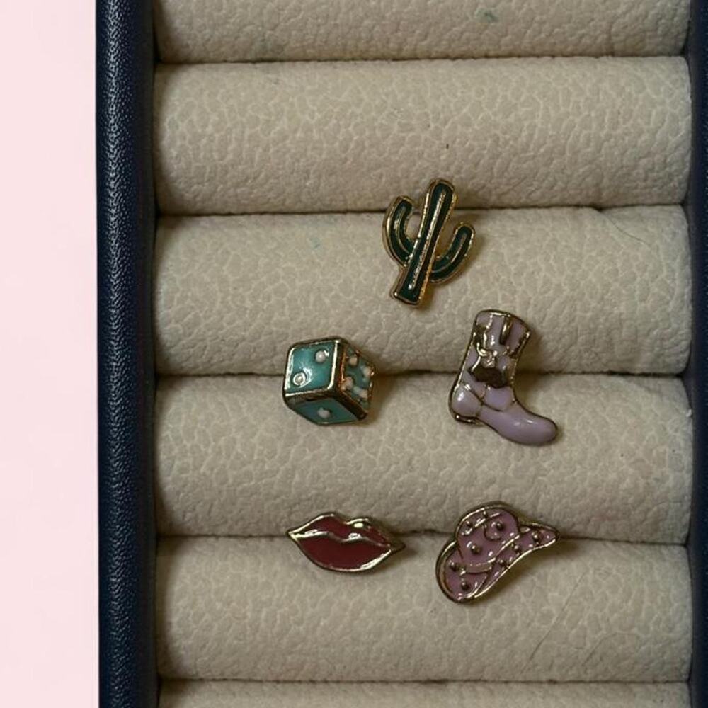 Urban Outfitters Western Stud Earring Set of 5